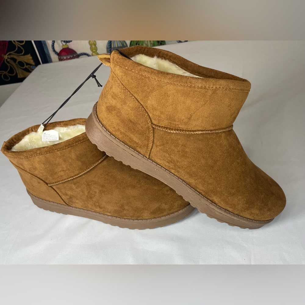 White Mountain Chestnut Brown Faux-Suede Ankle Slippers